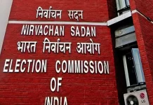निवडणूक पुढे जाणार?निवडणूक आयोगाचा मोठा निर्णय देशभरात मतदार यादीची विशेष तपासणी (SIR) सुरू होणार