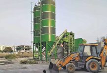 नियम धाब्यावर बसविणाऱ्या ३० आरएमसी प्लँन्टवर कारवाईचा इशारा