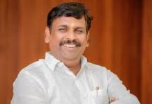 चाकण नगर पालिकेत ठाकरे शिंदे शिवसेना युती