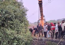 पिंपरी चिंचवड महापालिकेच्या अग्निशमन पथकाचे कौशल्यपूर्ण रेस्क्यू!