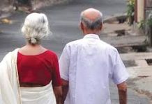 आई-वडिलांबरोबर असणं आता ओझं वाटतं का?