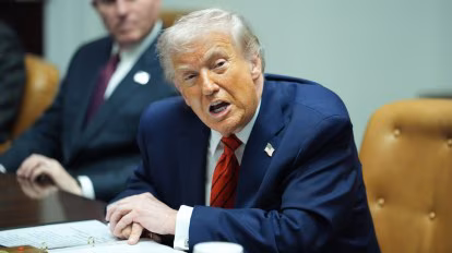 डोनाल्ड ट्रम्प मोठ्या अडचणीत..