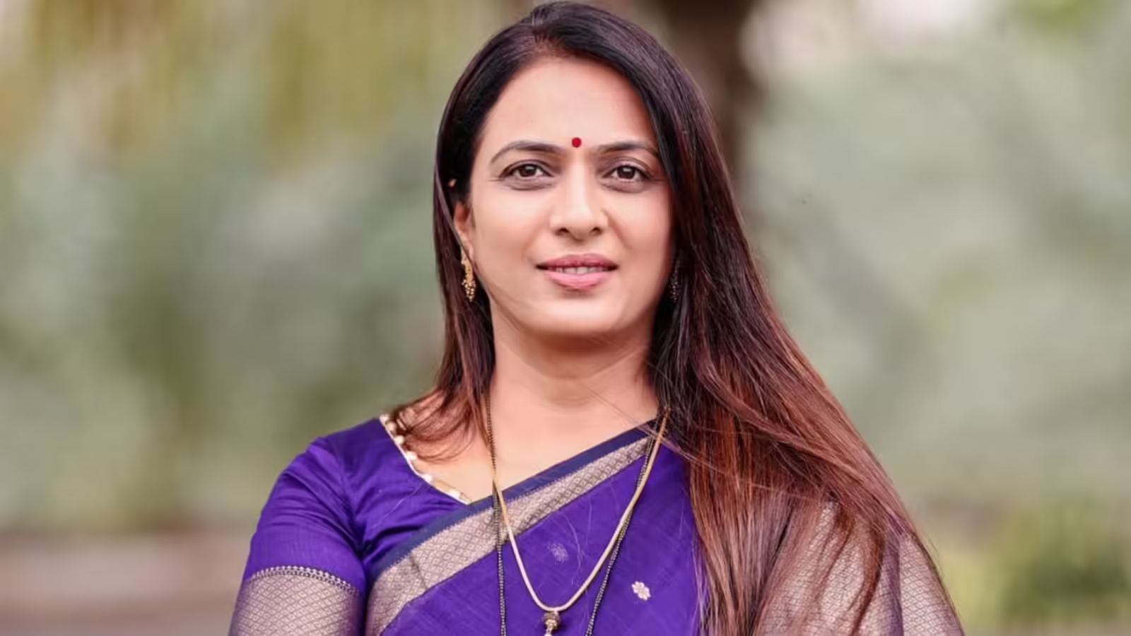 महिलांनी घराचा उंबरा ओलांडून समाजकार्यासाठी बाहेर पडायला हवे