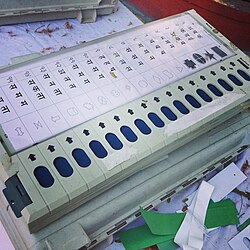 Voting_machine_in_India