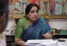 पुण्यात राष्ट्रवादी कॉंग्रेसच्या प्रचाराची धुरा खासदार सुनेत्रा वहिनींच्या हाती, उमेदवारांना दिले संघटनात्मक धडे