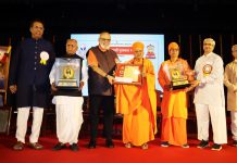 शासनावर अवलंबी न राहता समाज उभा करणे काळाची गरज – अतुल लिमये