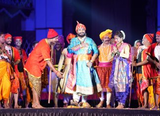 शिवसृष्टी येथे शाहिरीतून दुमदुमली छत्रपतींची पराक्रमगाथा…..