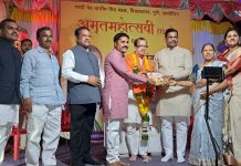 सुसंवाद हा ‘वसुधैव कुटुंबकम्’ या तत्त्वाचा मूलमंत्र! – डॉ. संजय उपाध्ये