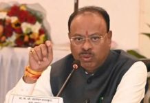 महसूलच्या दोषी अधिकारी व कर्मचाऱ्यांवर निलंबनासह कठोर कारवाई