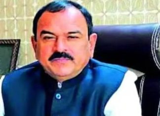 भोंदू बाबा की राजकीय पाठबळ? अशोक खरात प्रकरणात गंभीर प्रश्नचिन्ह